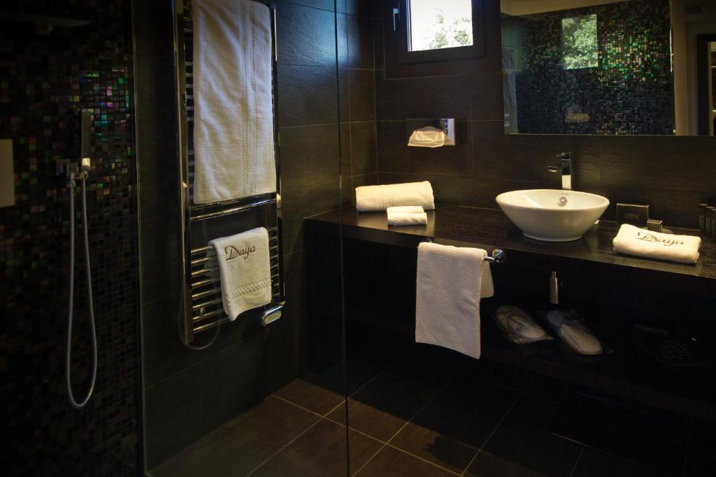 Le Daya Hotel & Spa - Boutique Hotel Roquebrune-sur-Argens Room photo