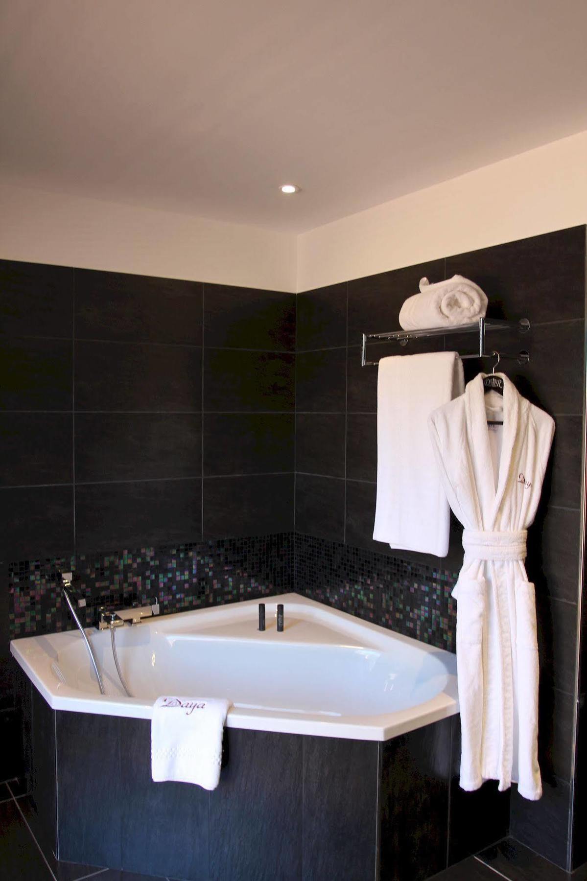 Le Daya Hotel & Spa - Boutique Hotel Roquebrune-sur-Argens Exterior photo