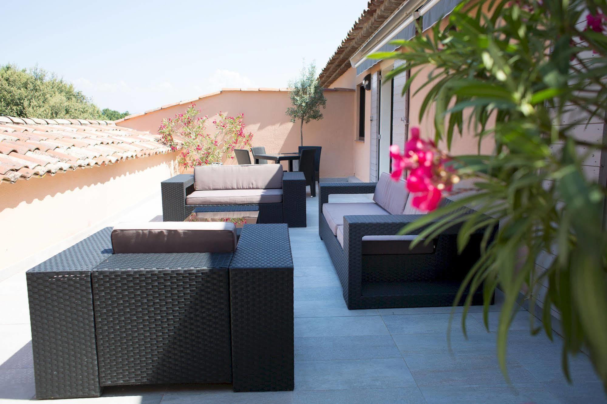Le Daya Hotel & Spa - Boutique Hotel Roquebrune-sur-Argens Exterior photo